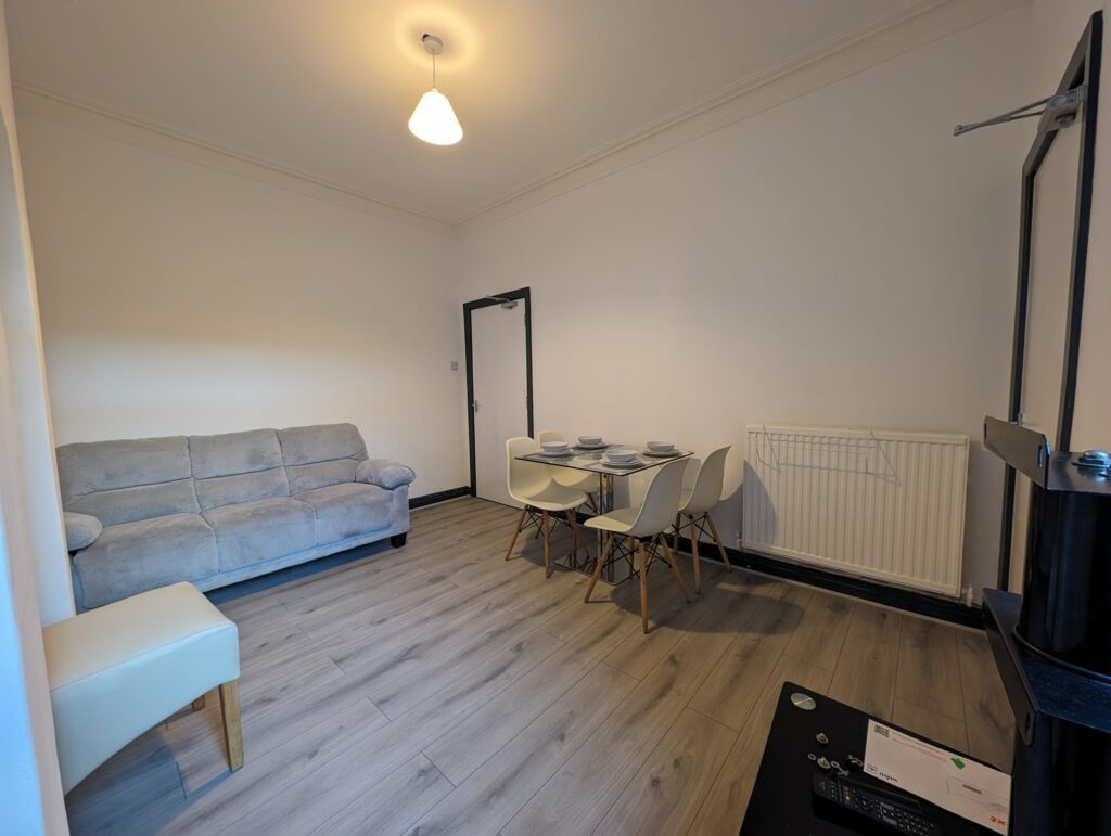 Stoke on Trent Property to Rent - a dining area in Boughey Road in a Namas property management house